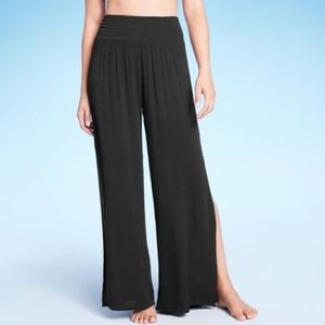 KONA SOL NWT Black Women's Smocked Waist Side Slit Cover Up Pants